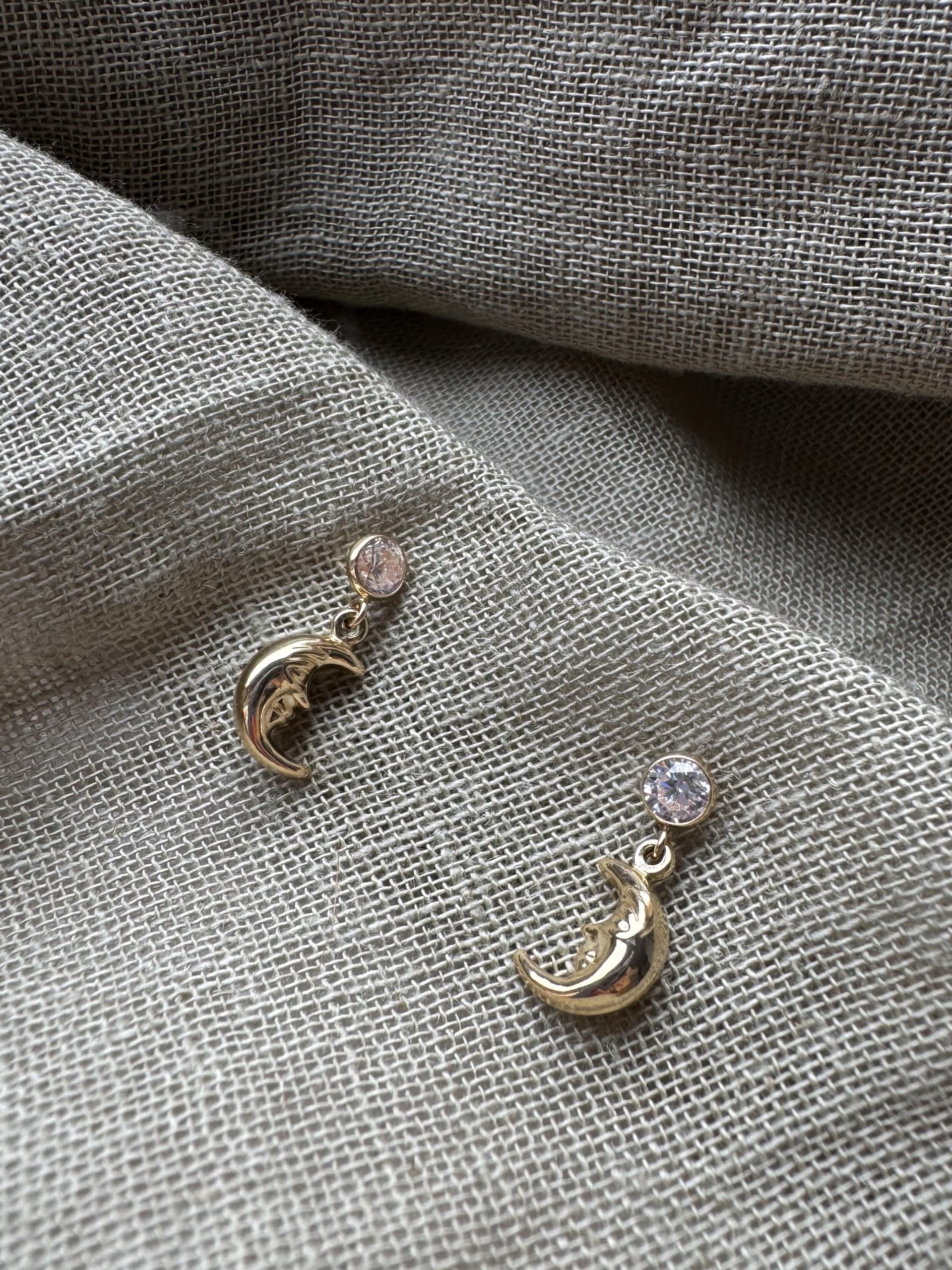 Złote kolczyki 585 WISZĄCE KSIĘŻYCE