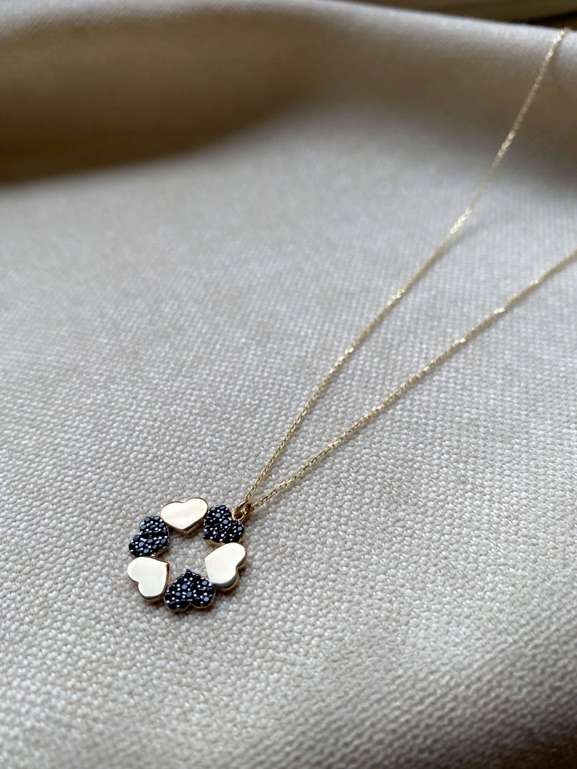 Złoty naszyjnik 585 KÓŁKO SERDUSZKA